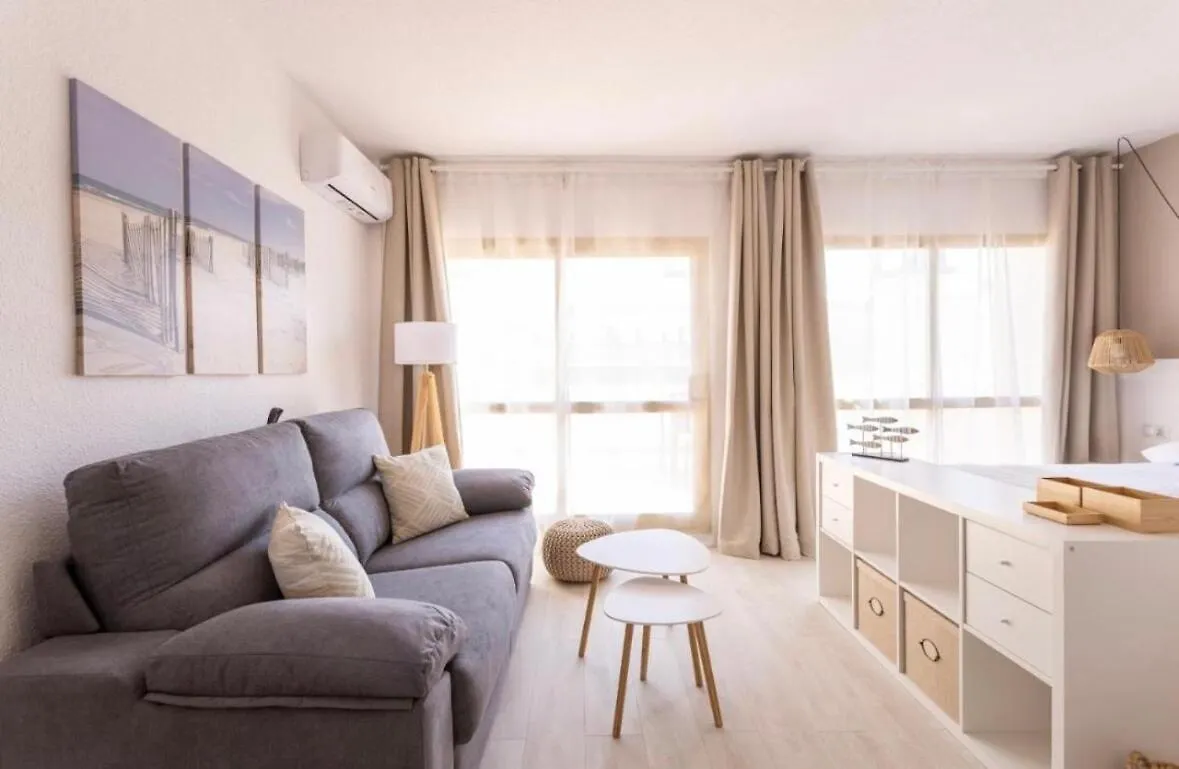 Apartment Marbella Nikkibeachfront Studio